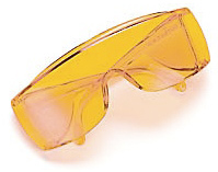 UV safety spectacles (93,246 bytes)